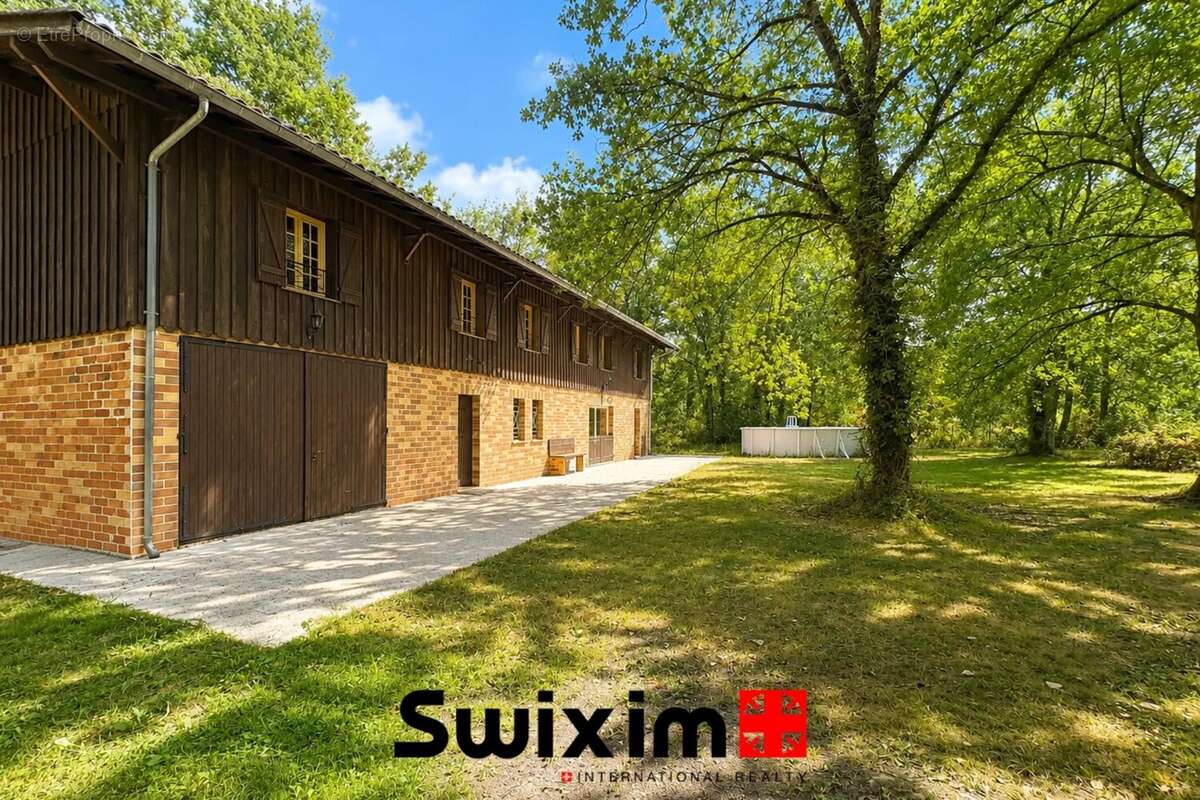 Maison 220 m² sur Sainte Hélène - 8 000 m² de terrain - photo 2