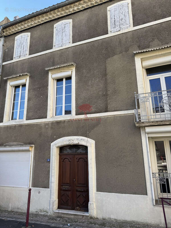 Maison à MONTPEYROUX