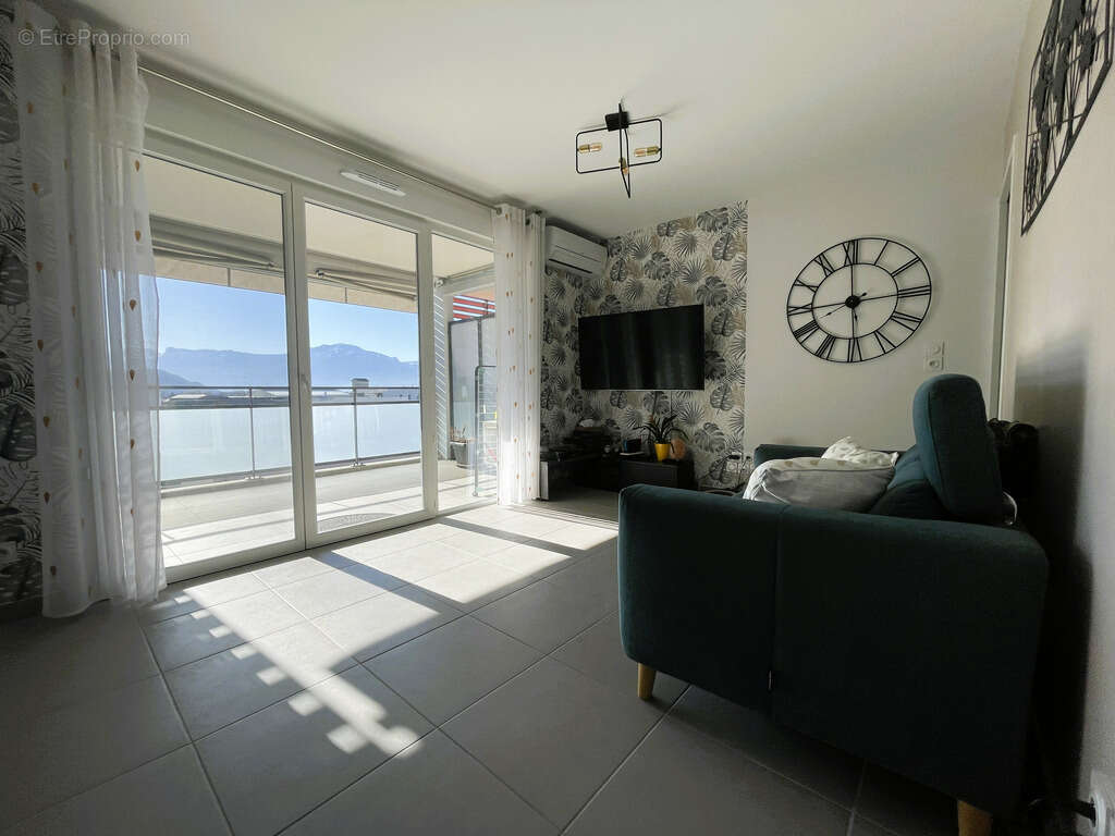 Appartement à DOMENE