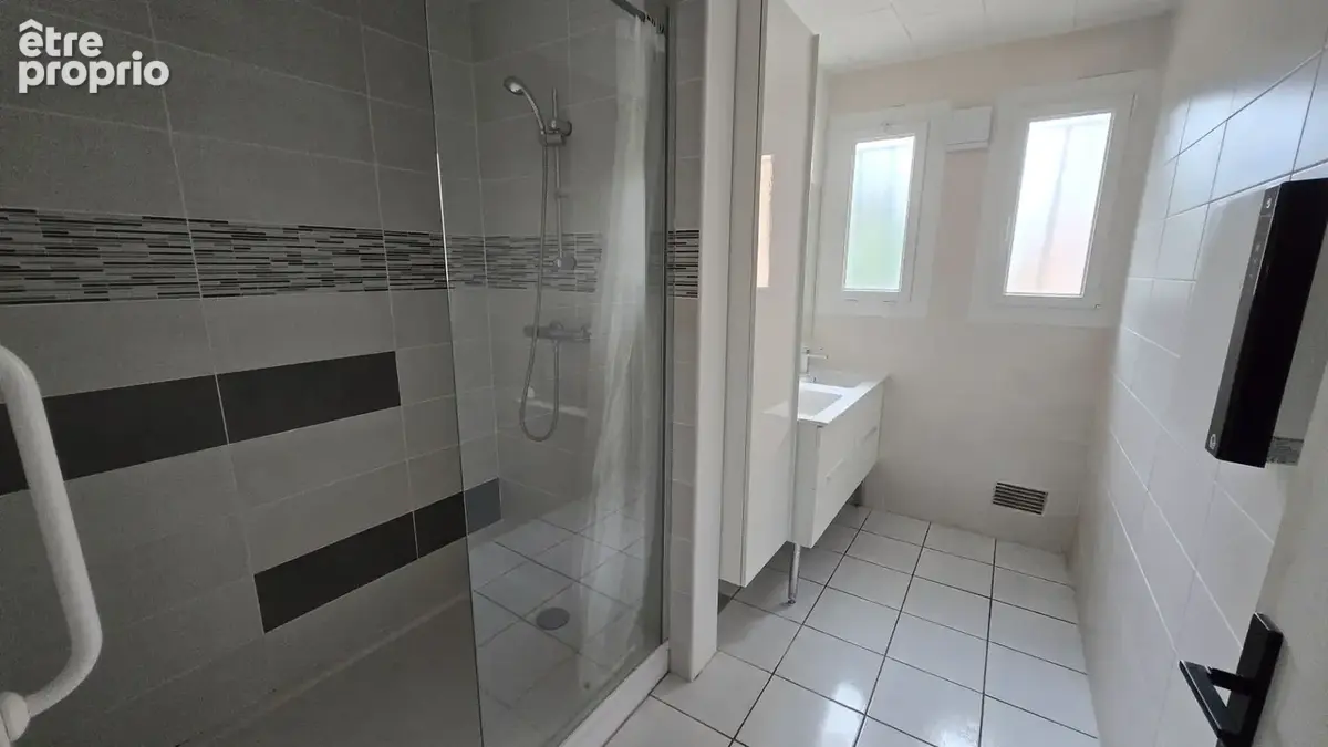 Maison de plain-pied avec garage, terrasse et jardin ? 6 chemin de l'Ouest - photo 8