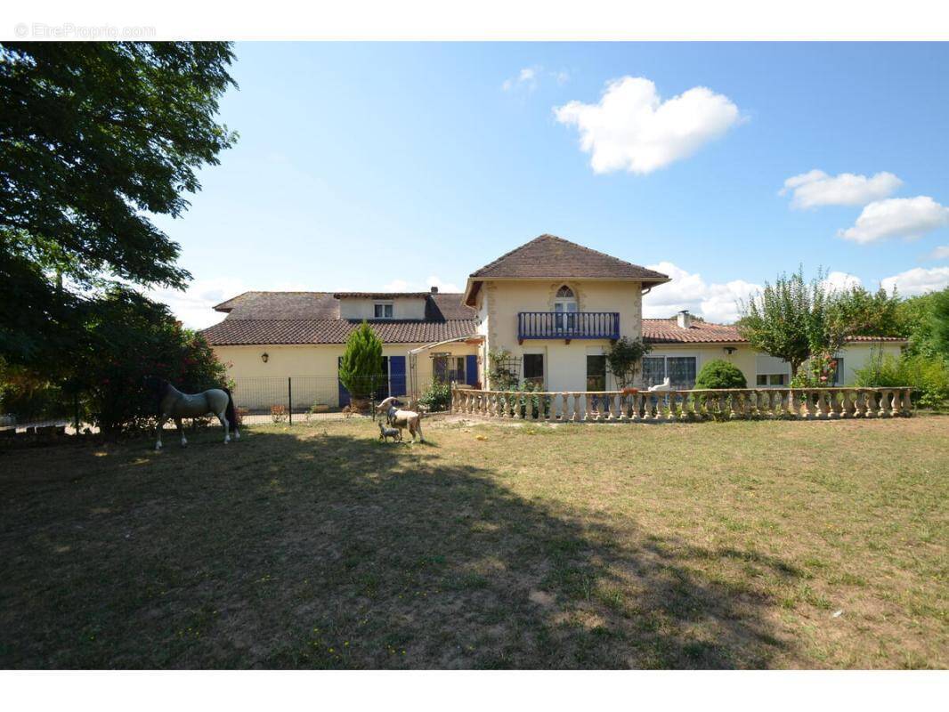 Maison à PRIGONRIEUX