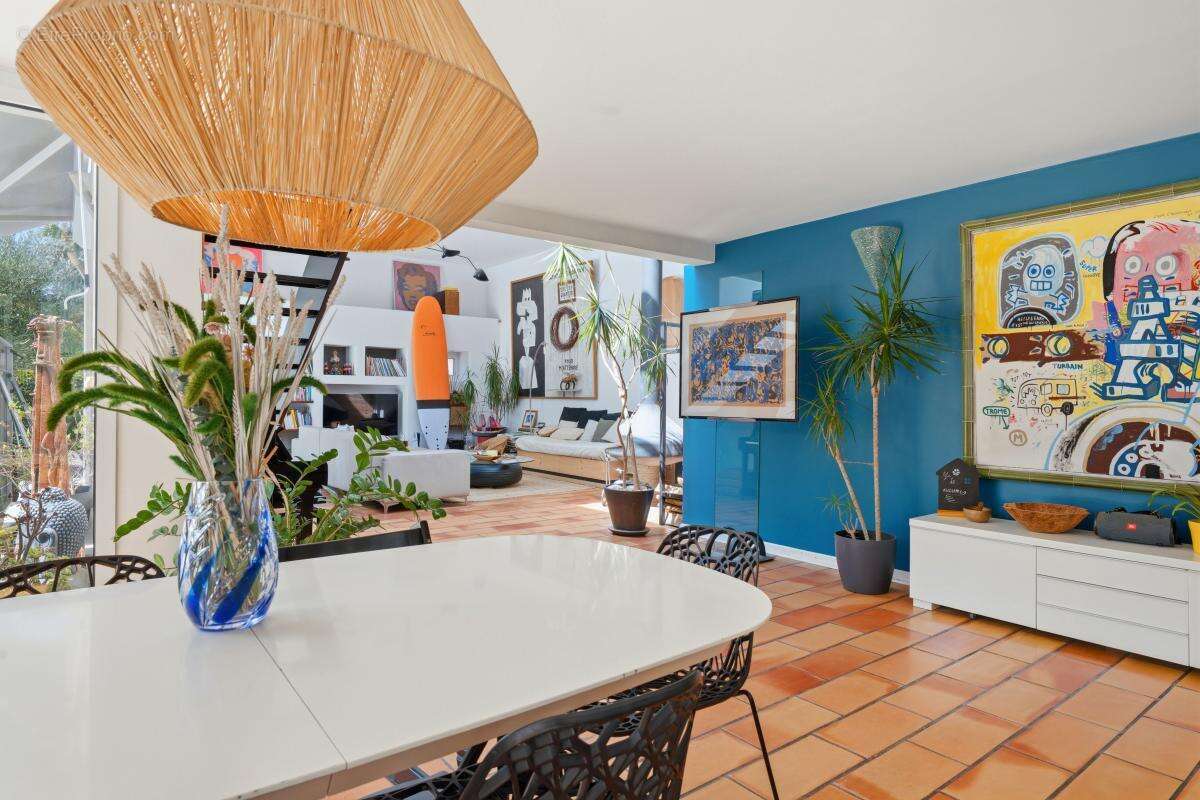 Maison 4 pièces 160m2 sur 924m2 de terrain - photo 13