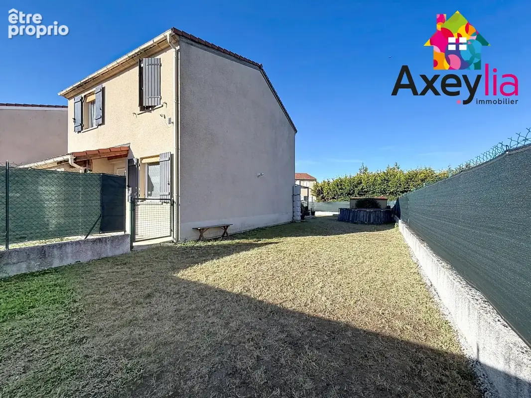 A vendre - feurs -  maison de 84 m2 avec 3 chambres, terrain de 400 m2 et garage - photo 3