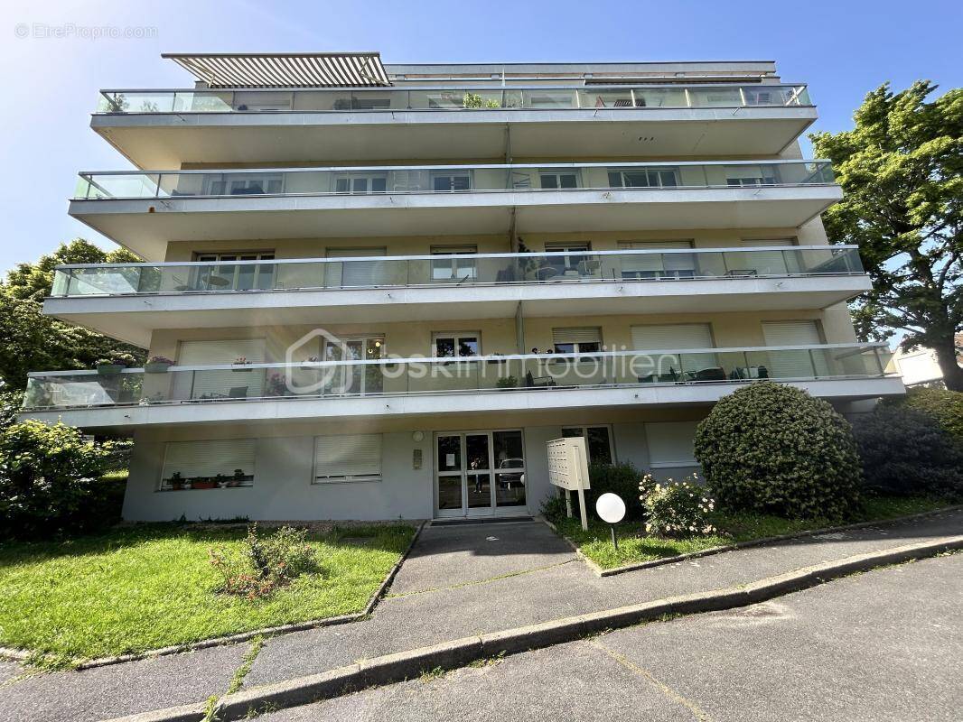 Appartement à MAISONS-LAFFITTE