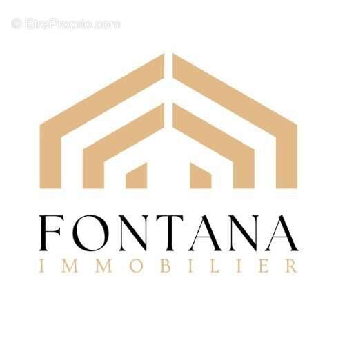 Terrain à SAINT-AGOULIN