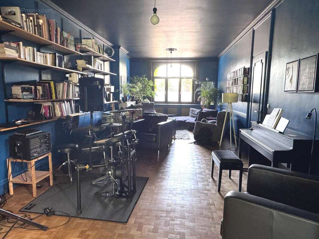 Maison 9 pièces 240 m² à vendre à Lille (59000) - photo 4