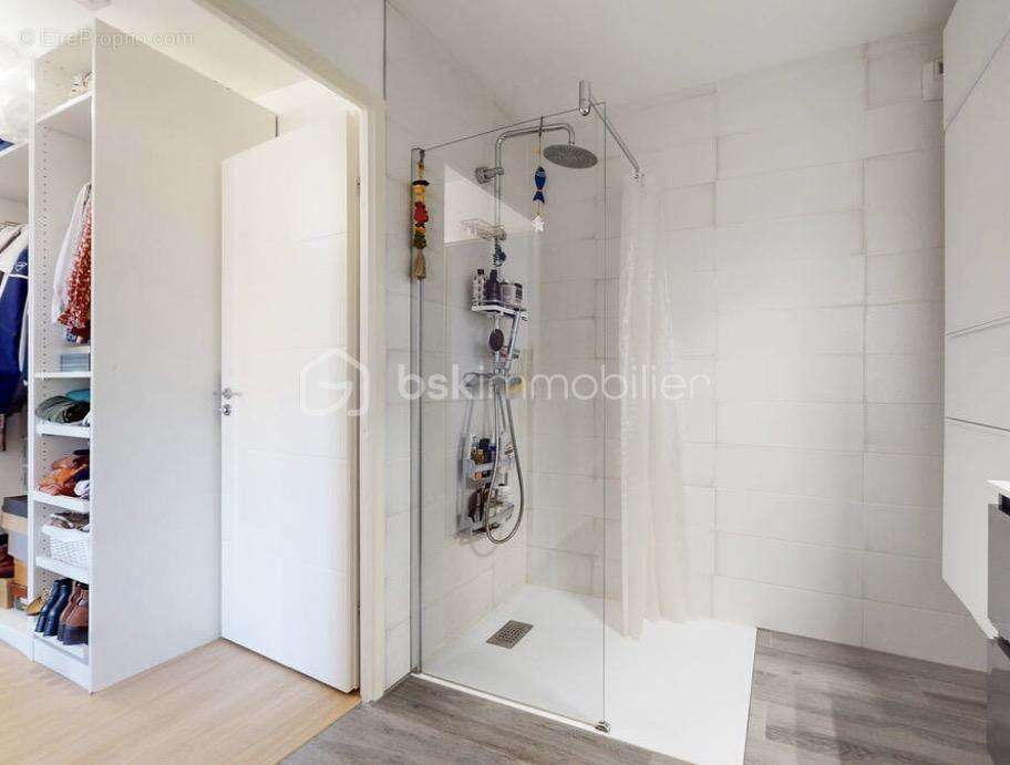 Appartement à PUTEAUX