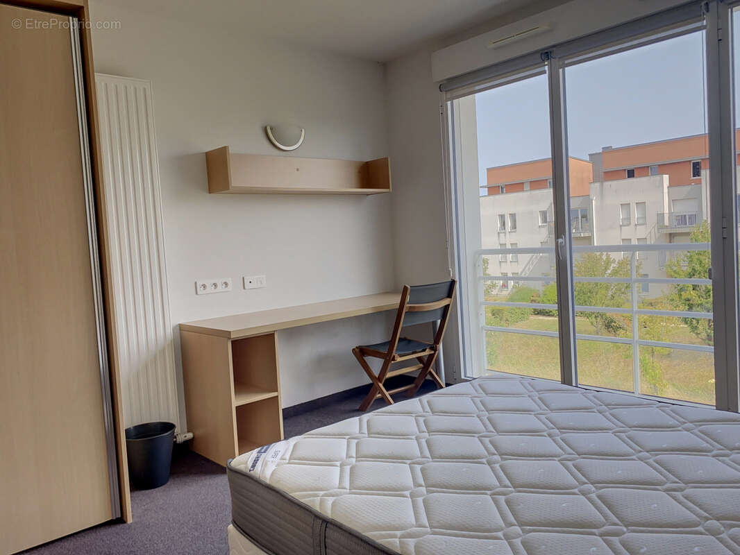 Appartement à SAINT-BARTHELEMY-D'ANJOU