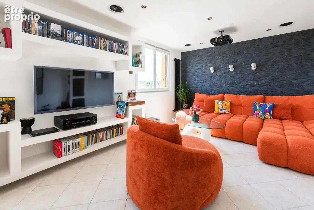 Appartement à LES CLAYES-SOUS-BOIS
