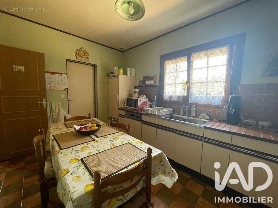 Maison 193 m² à Glisolles  - photo 7