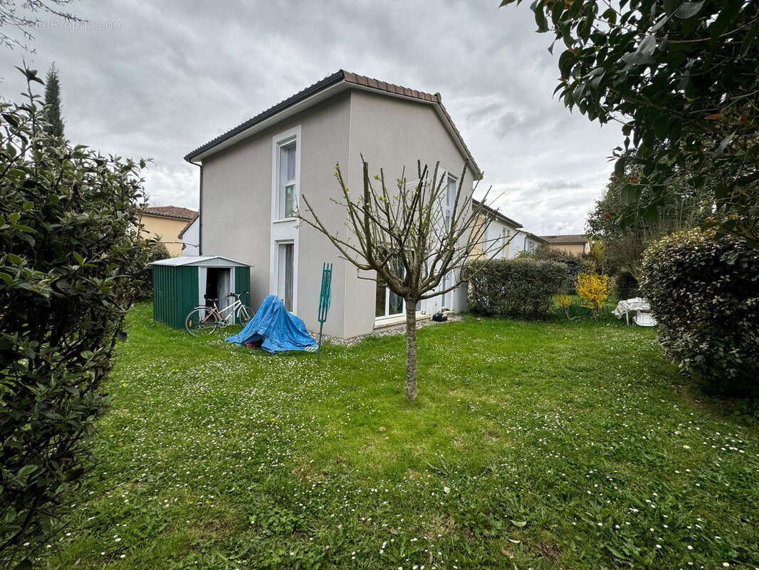 Maison à LABARTHE-SUR-LEZE