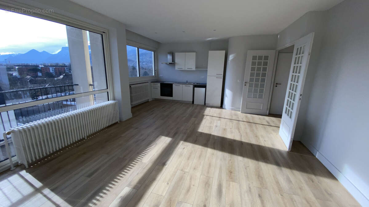 Appartement à GRENOBLE