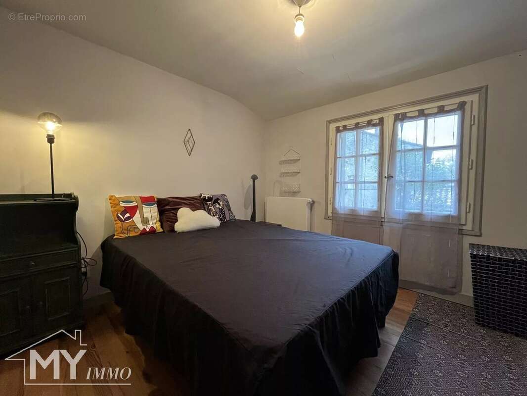 ISSIGEAC :  maison de village - photo 17