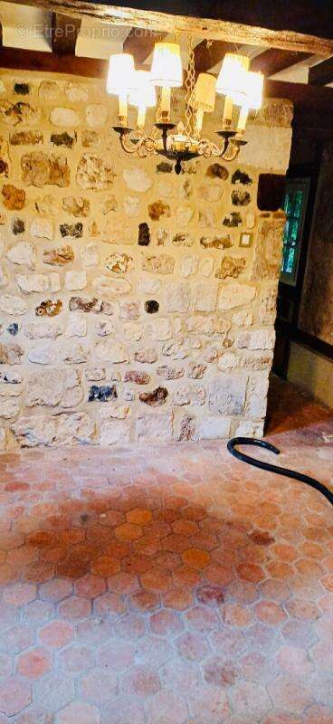 Maison à PONT-L&#039;EVEQUE