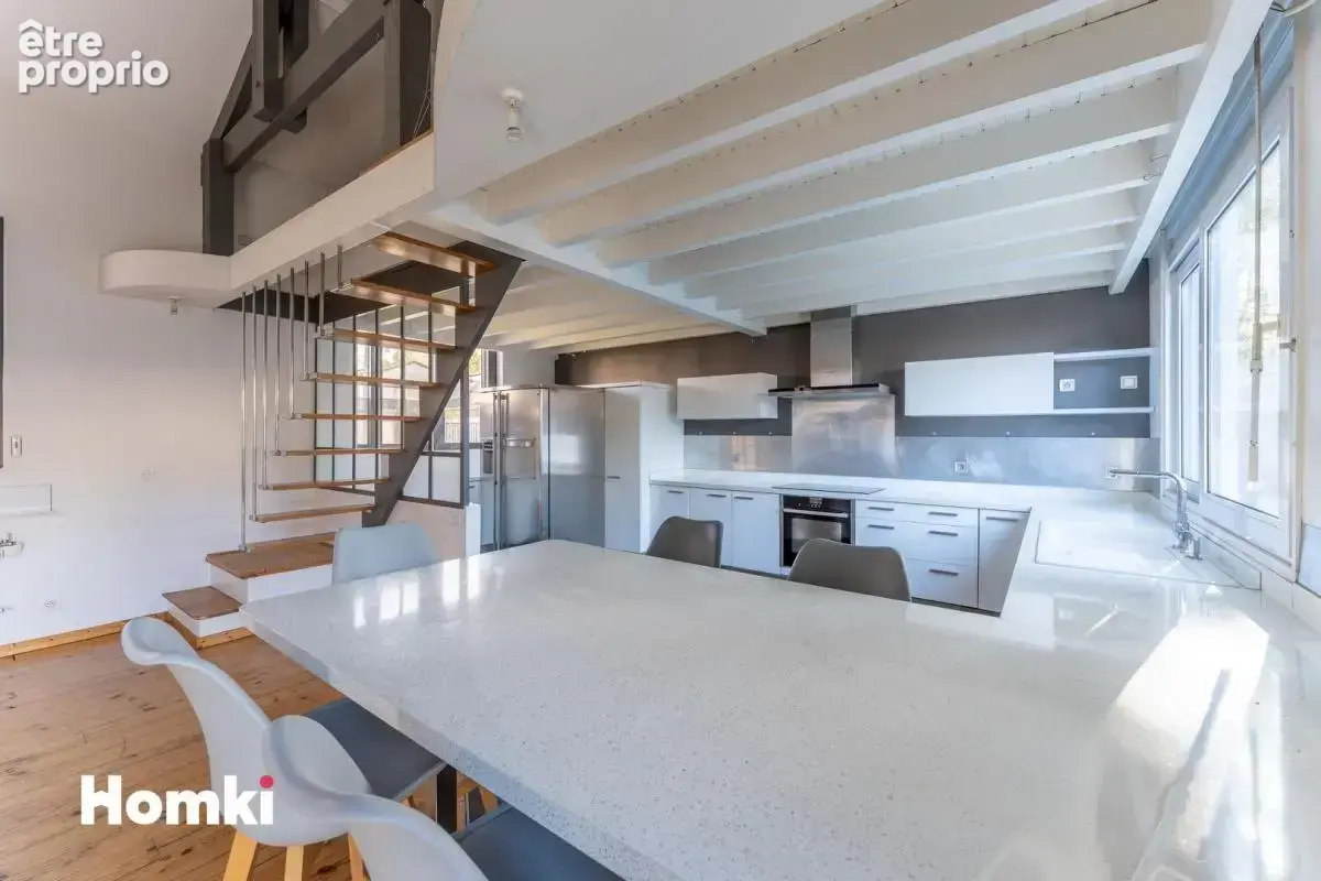 Maison/Villa T7 de 210 m² à Pessac 33600 - photo 6