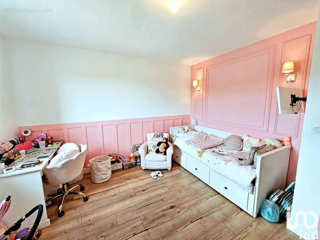 Photo 8 - Maison à VIENNE-EN-BESSIN