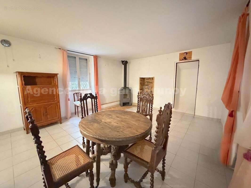 Sejour - Maison à BRUNOY