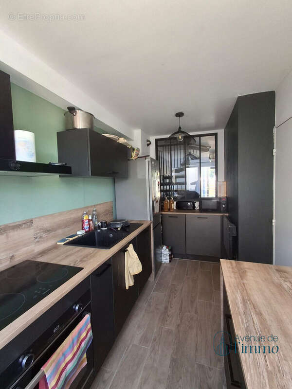 Maison à PELLOUAILLES-LES-VIGNES