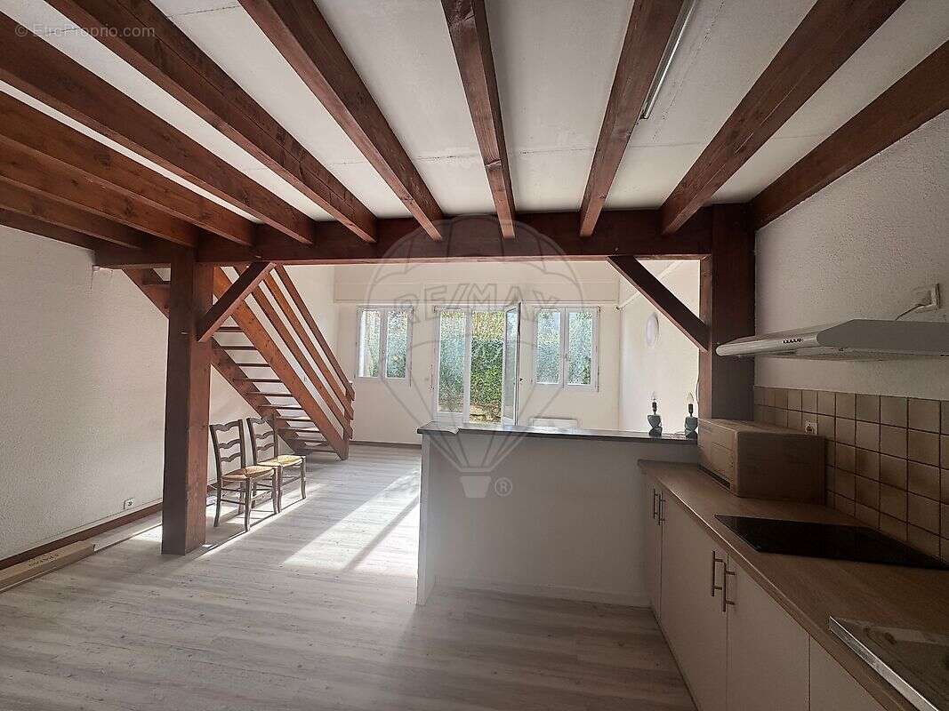 Maison à MESCHERS-SUR-GIRONDE