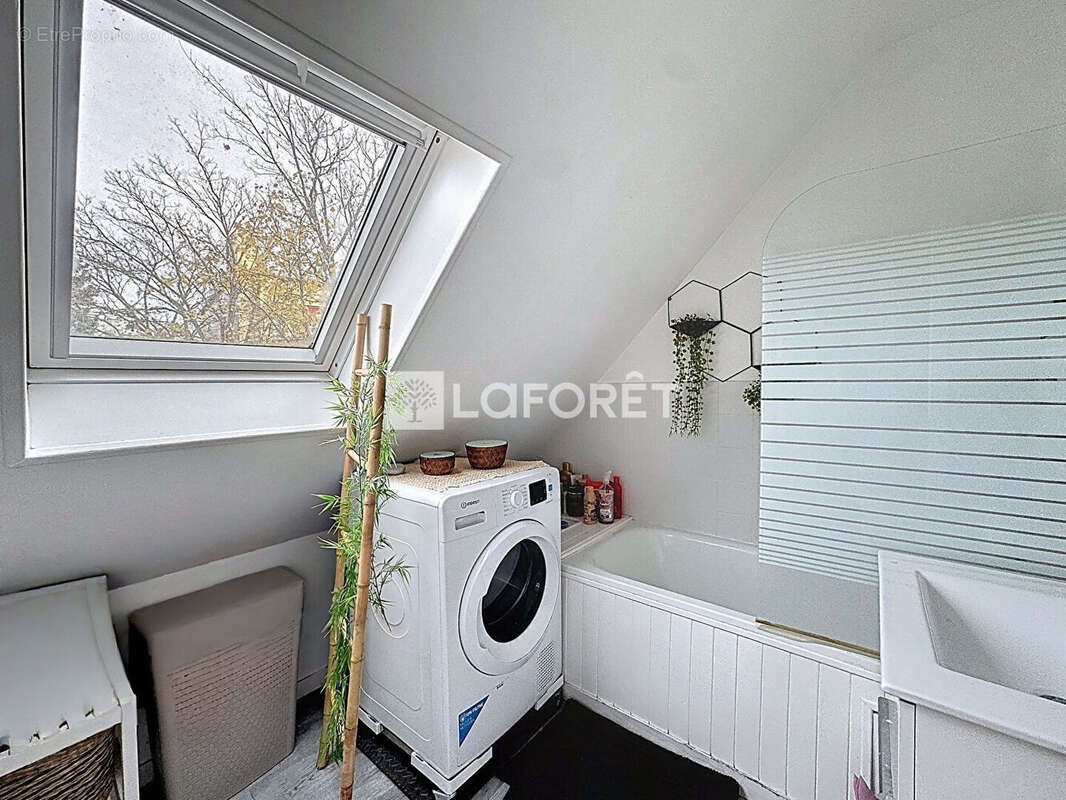 Maison à BONNEUIL-SUR-MARNE