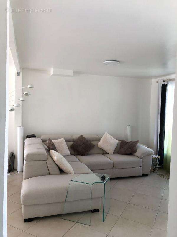 Maison à COULOMMIERS