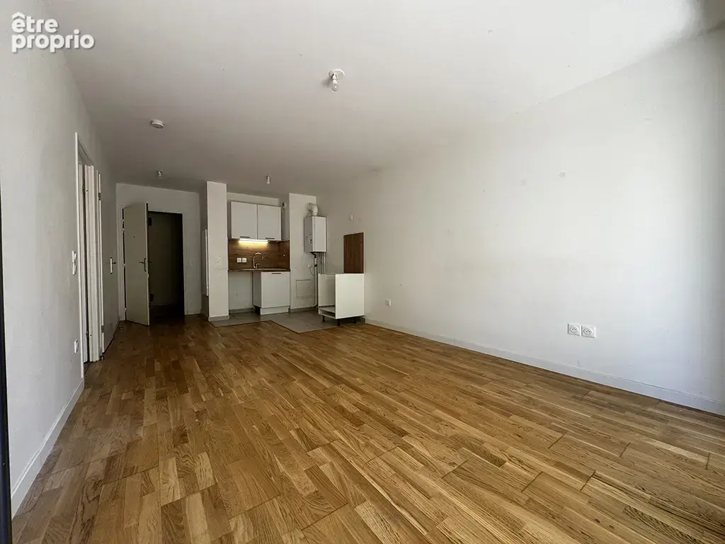 Appartement 2 pièces 41 m² à vendre à Le Plessis-Trevise (94420) - photo 2