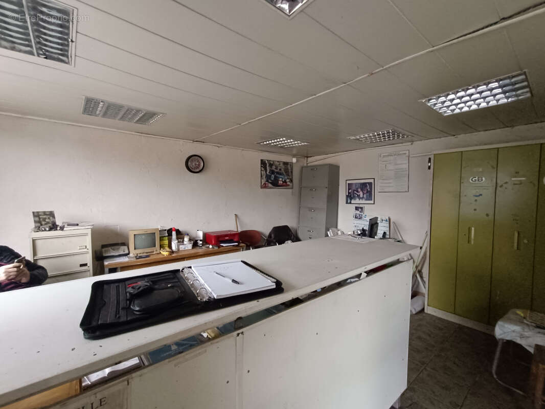 Commerce à CARCASSONNE