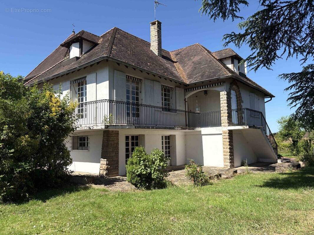 Maison à CUISERY