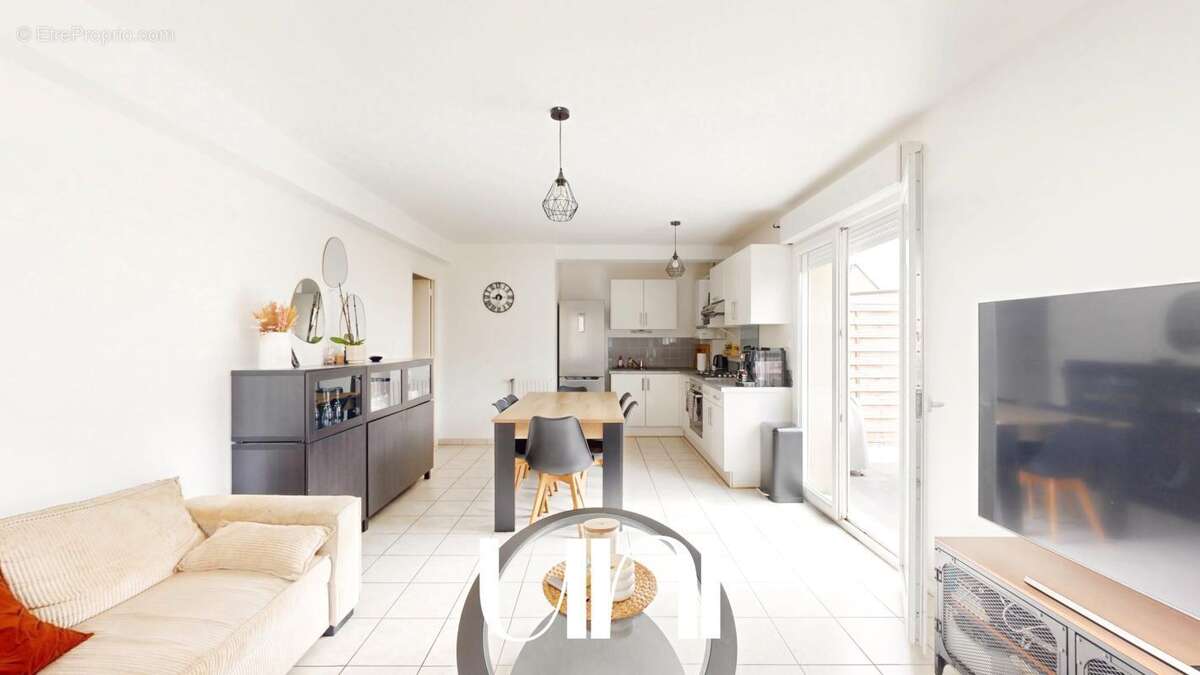 Appartement à SAINT-MARTIN-DE-FONTENAY