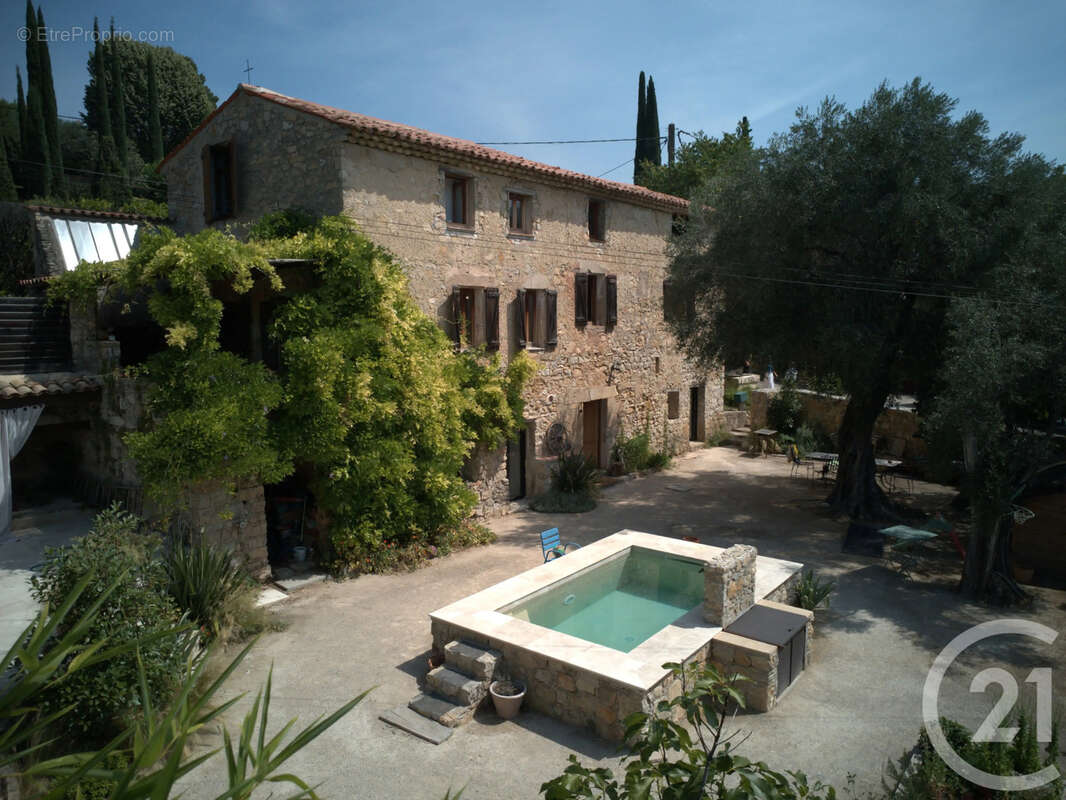 Maison à OPIO