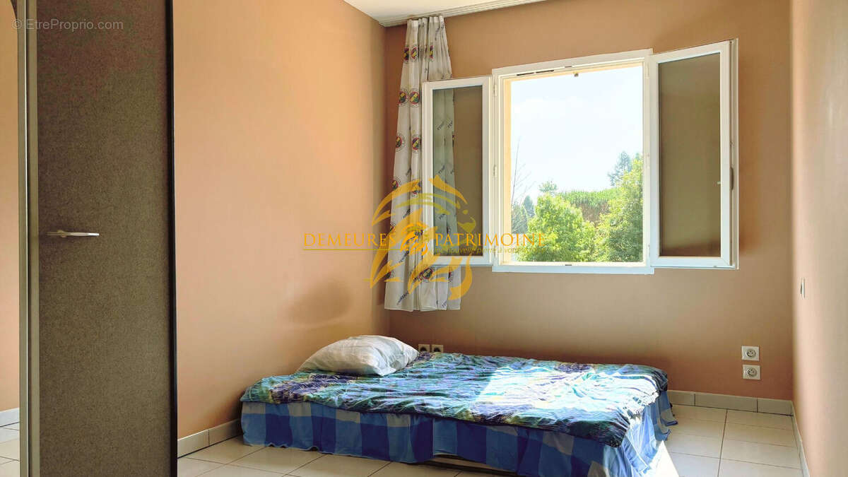 Maison 132 m² à Chasseneuil-Sur-Bonnieure  - photo 5