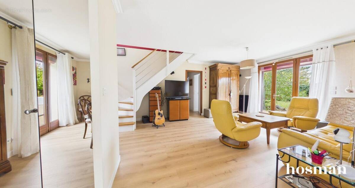 Maison à LES SORINIERES