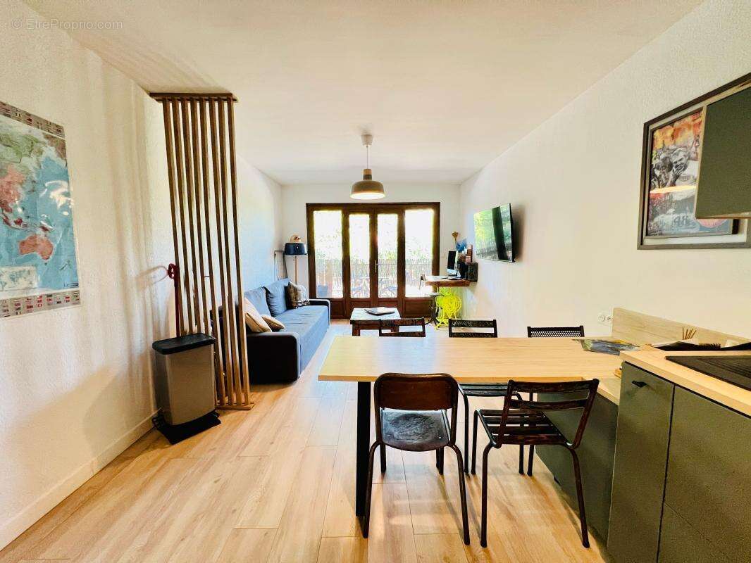 Appartement à SANARY-SUR-MER