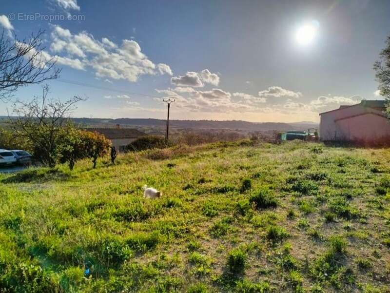 Terrain à GIGNAC
