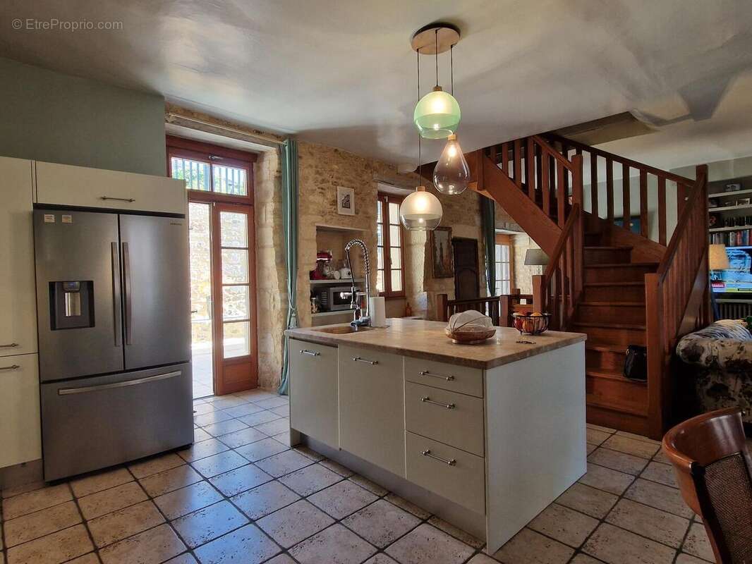 Rez de jardin Cuisine - Maison à LE BUGUE