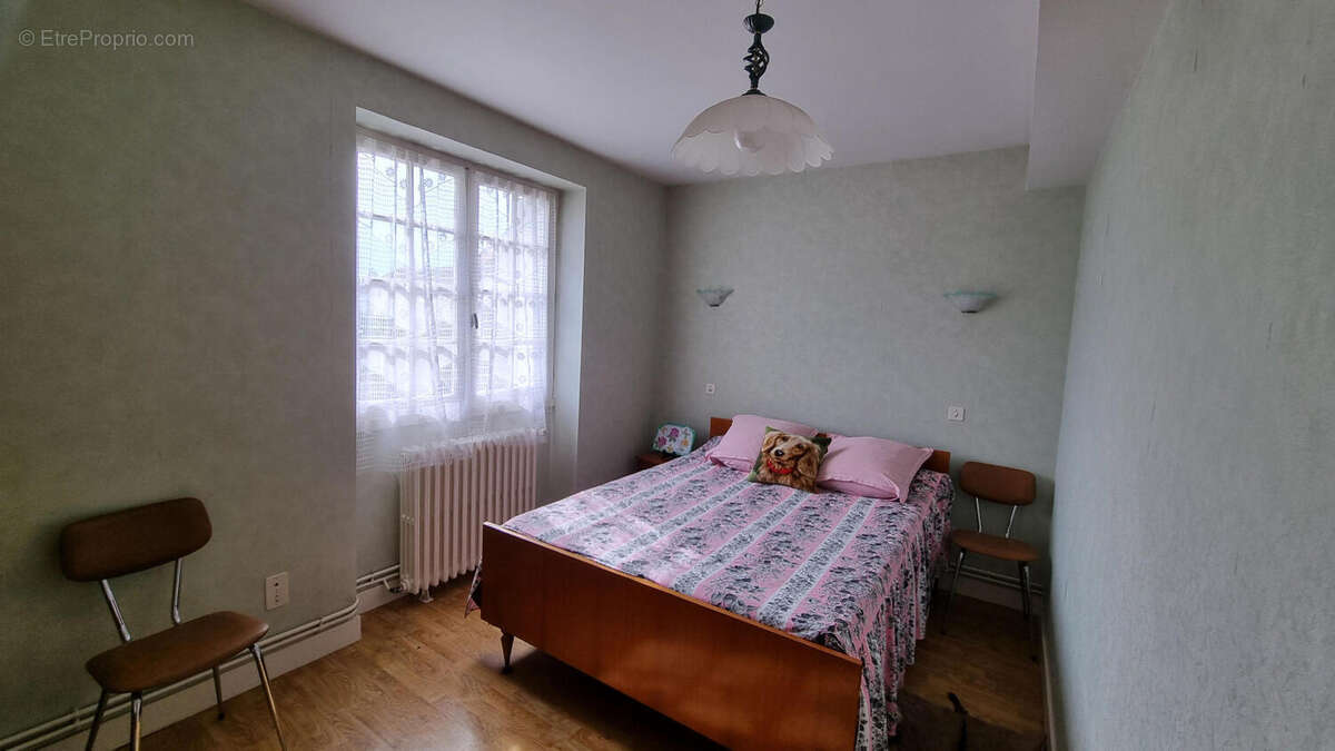 20250403_163234 - Maison à SAINT-PARDOUX-LA-RIVIERE