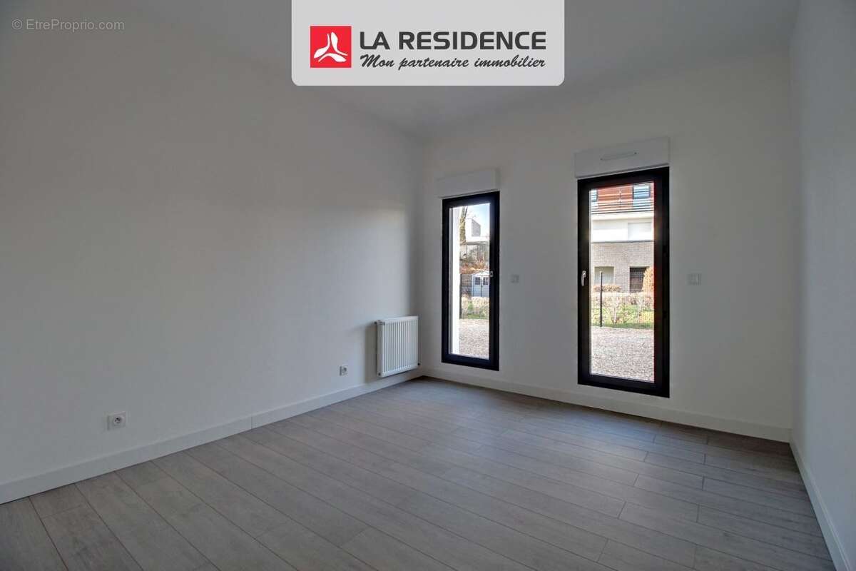 Maison 83 m² à Oissel  - photo 6