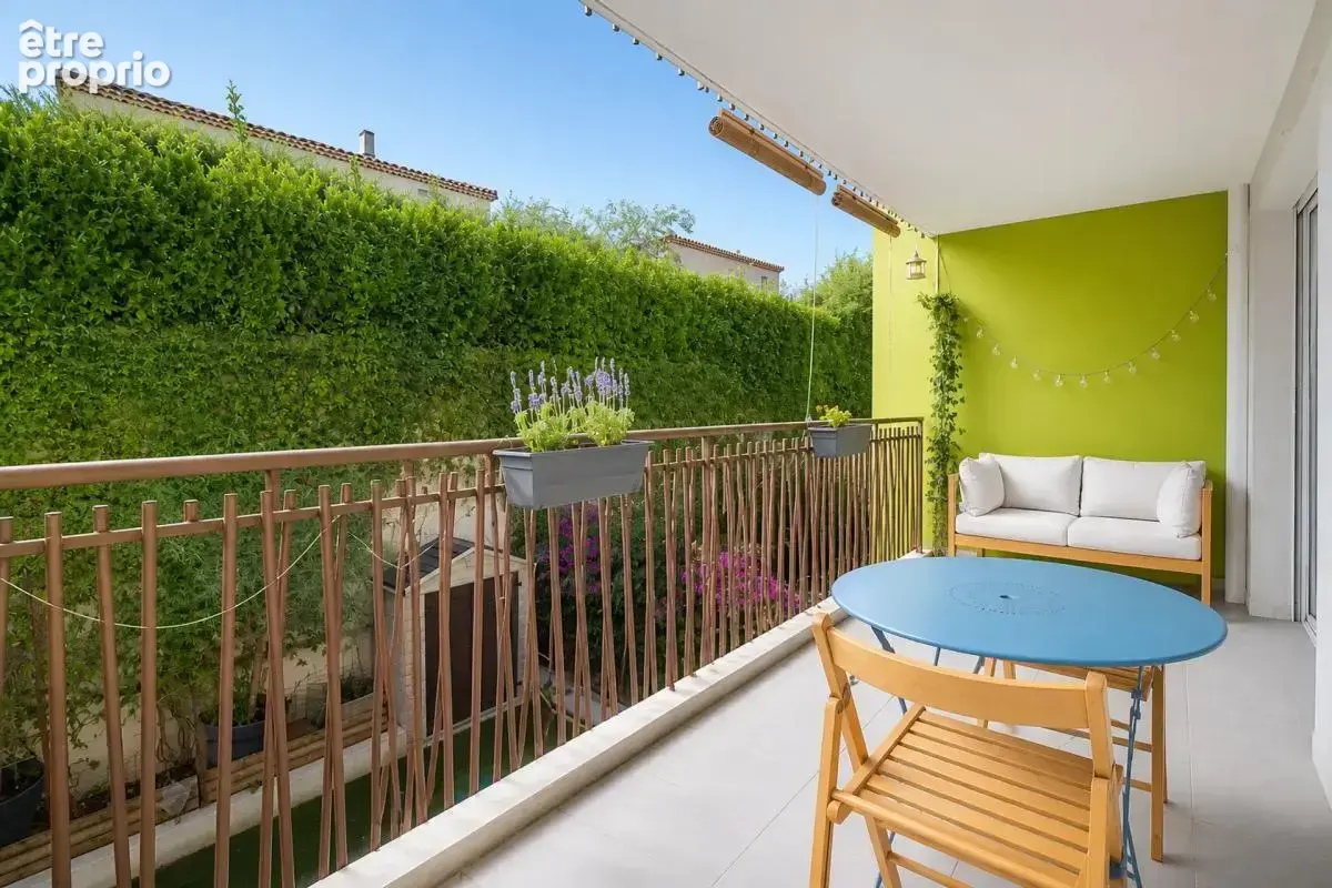 A vendre t3 renove avec garage et terrasse-marseille 13004-13012 - photo 3