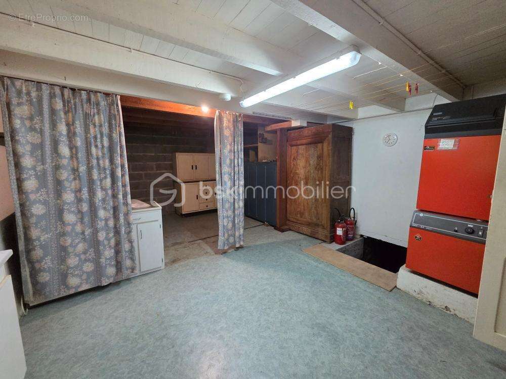 Maison à VERNOUX-EN-GATINE