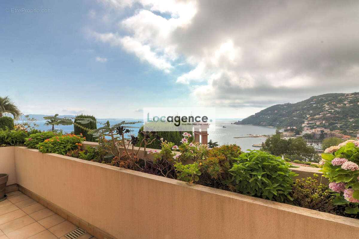 Appartement à THEOULE-SUR-MER