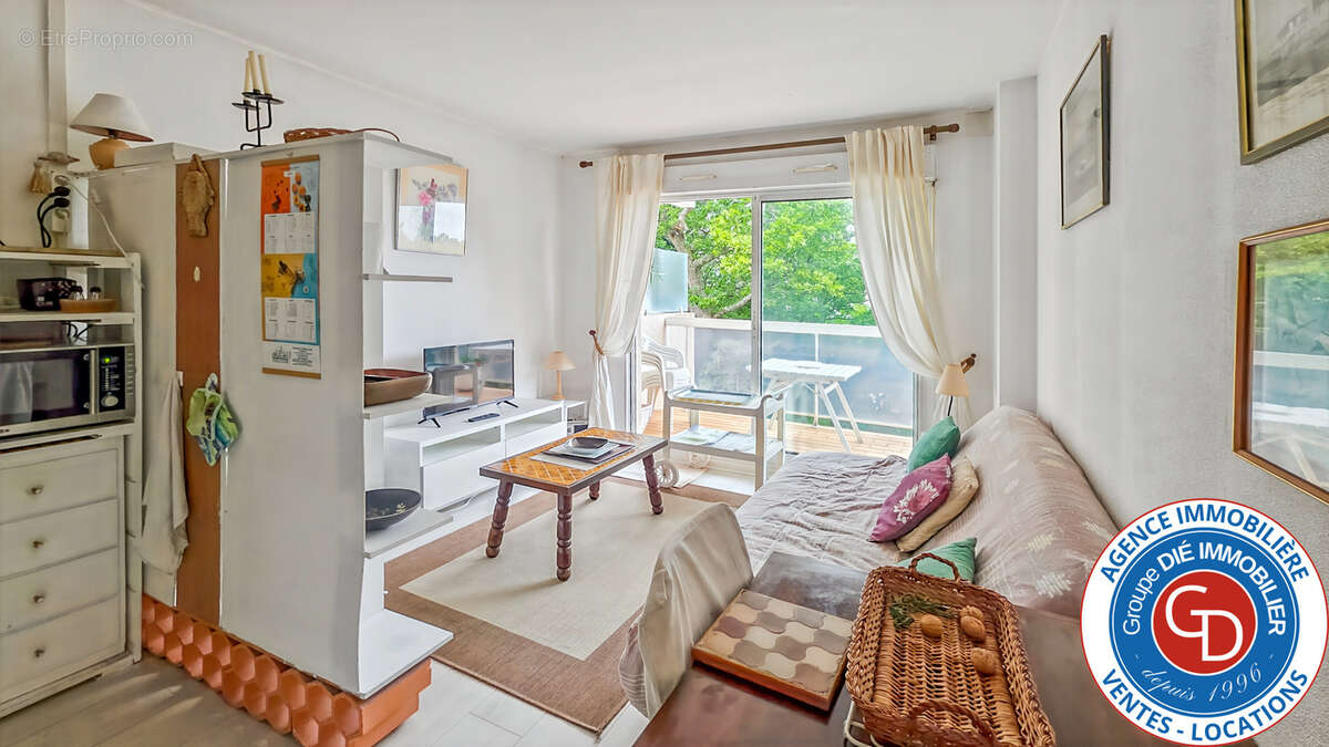 Appartement de type 2 avec balcon et piscine - photo 4