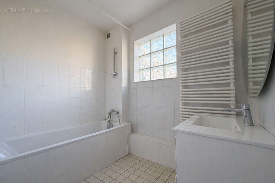 Appartement à BAGNEUX