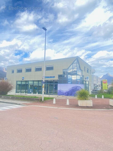 Commerce à SEYSSINS