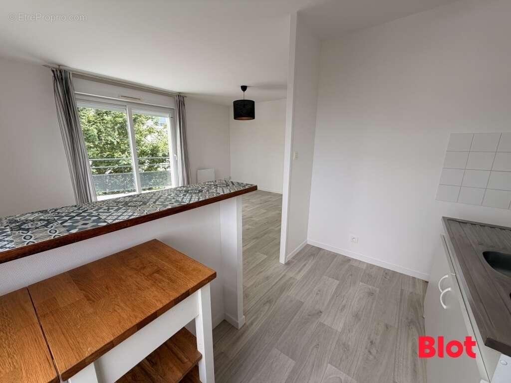 Appartement à CHAVAGNE