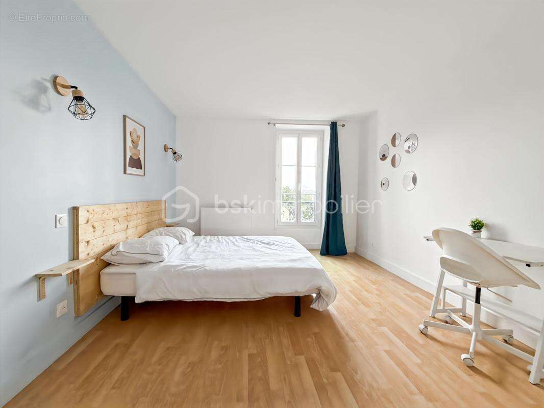 Appartement PRESTIGE F4/F5 Rive droite 113 m2  - 4 chambres - cave et parkings - photo 9