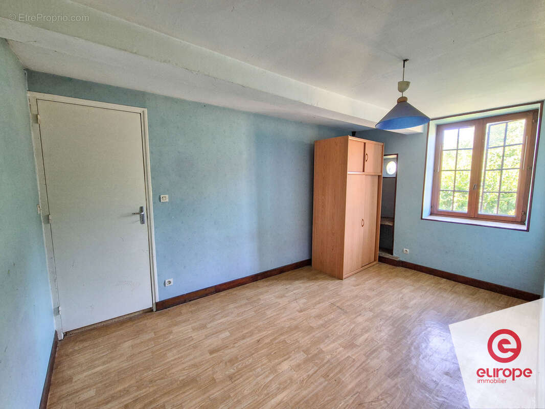 Maisons 6 pièces de 130m2 avec jardins et dépendances à Santigny - photo 7