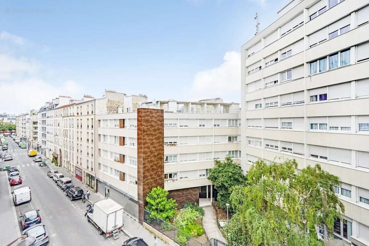 Appartement à PARIS-18E