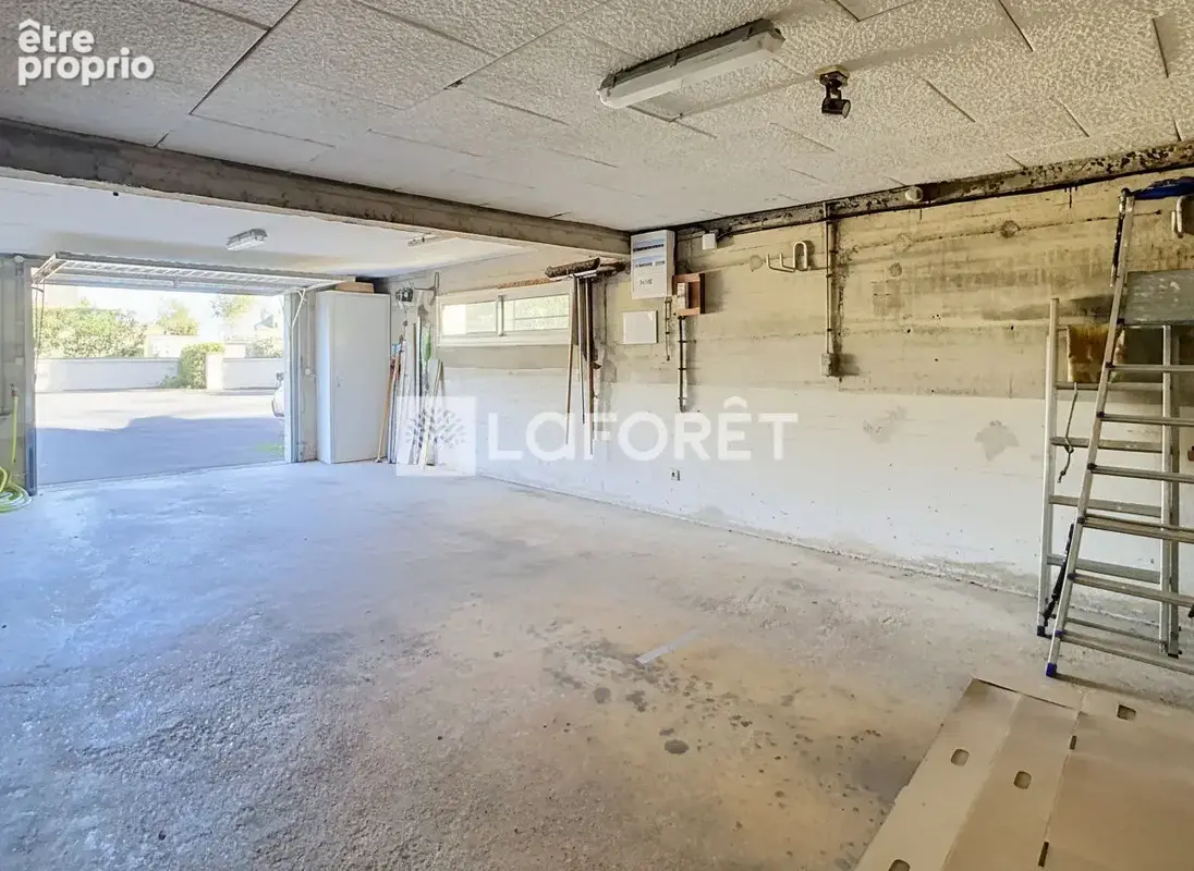 Maison Lassy 5 chambres 144 m2 jardin 1200m² - photo 12