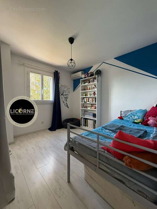 Chambre 2 - Maison à MARIGNANE