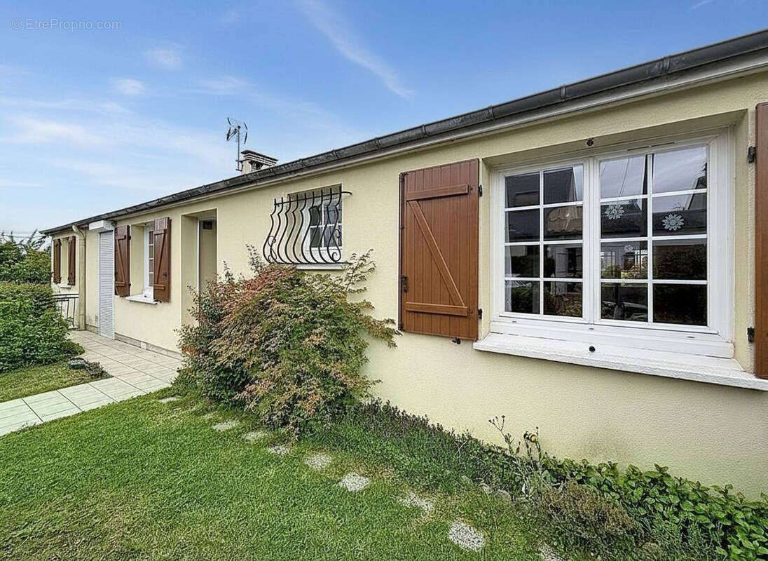 Maison à MANTES-LA-VILLE